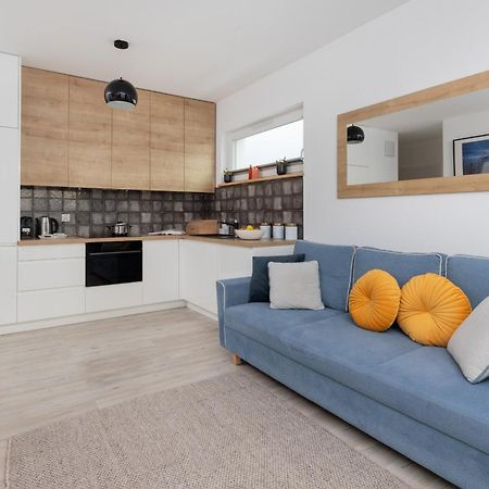 Solvo Apartment With Balcony & Parking Gdansk Przymorze By Noclegi Renters Esterno foto
