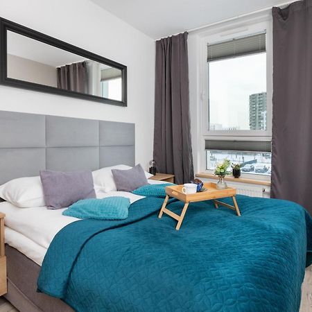 Solvo Apartment With Balcony & Parking Gdansk Przymorze By Noclegi Renters Esterno foto
